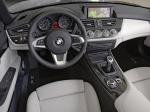 BMW Z4 sDrive 3.0i Roadster 2009 года (US)